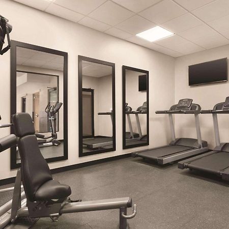 Country Inn & Suites By Radisson, Belleville, On Εξωτερικό φωτογραφία