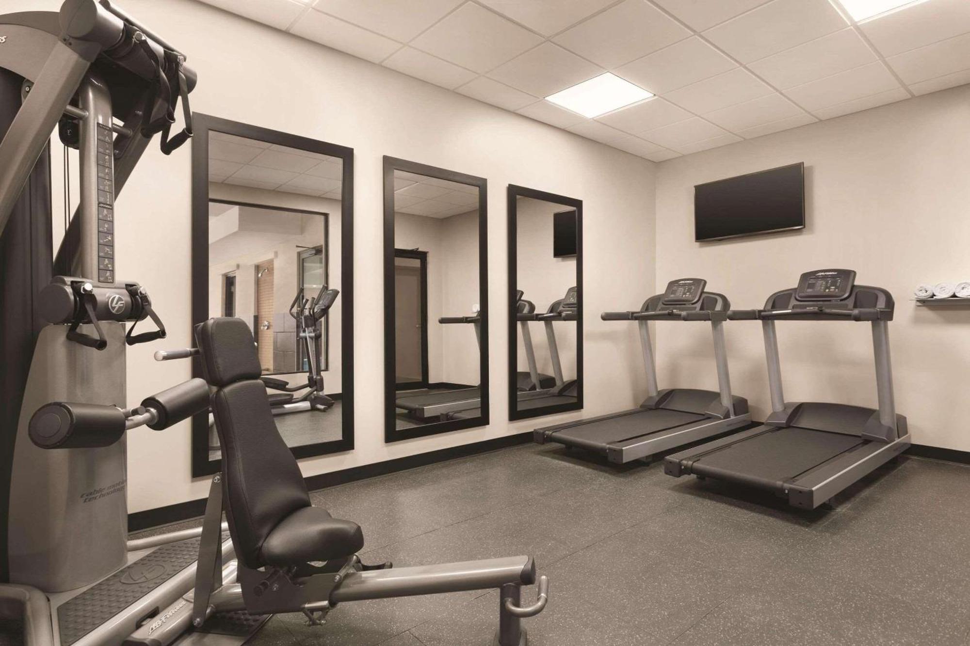 Country Inn & Suites By Radisson, Belleville, On Εξωτερικό φωτογραφία