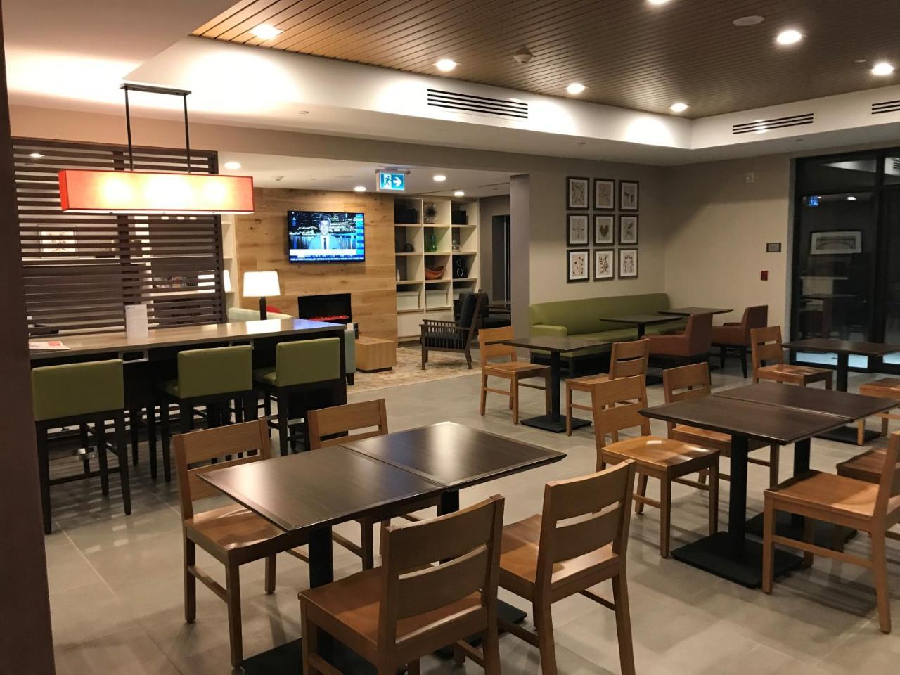 Country Inn & Suites By Radisson, Belleville, On Εξωτερικό φωτογραφία