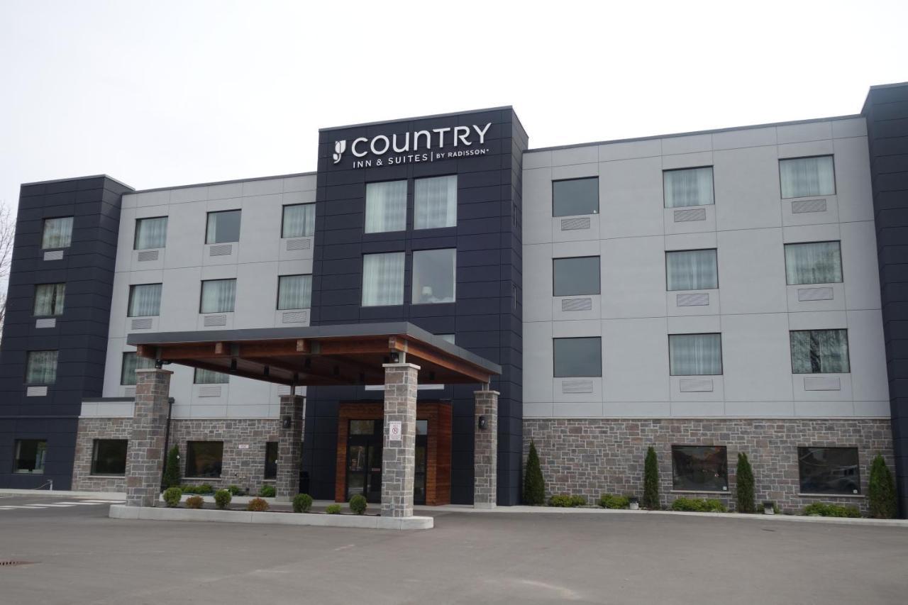 Country Inn & Suites By Radisson, Belleville, On Εξωτερικό φωτογραφία