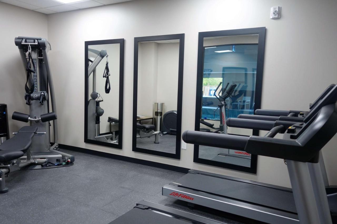 Country Inn & Suites By Radisson, Belleville, On Εξωτερικό φωτογραφία